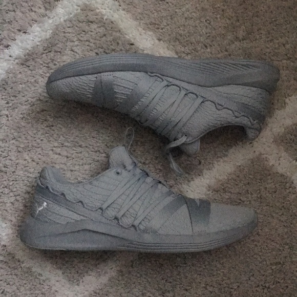 puma foam running shoes